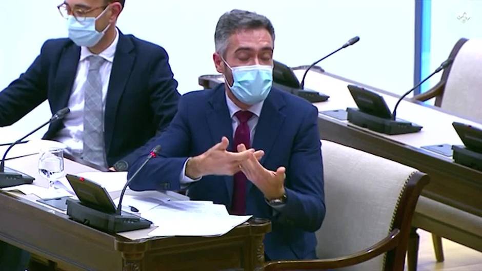 Villarejo reitera que se mensajeaba con Rajoy