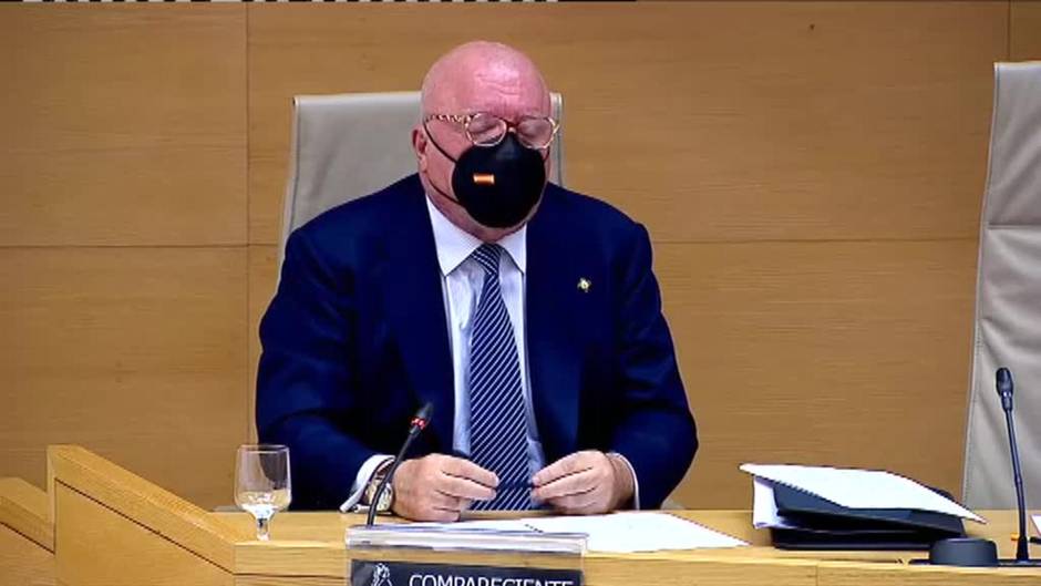 Villarejo: "Al rey emérito le inyectaron hormonas femeninas para rebajarle la libido"