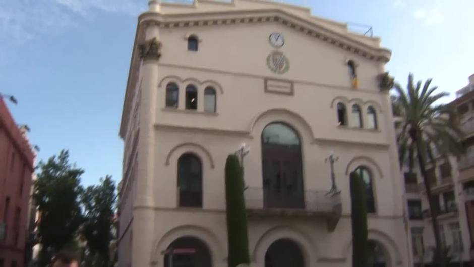 La oposición registra moción de censura contra García Albiol