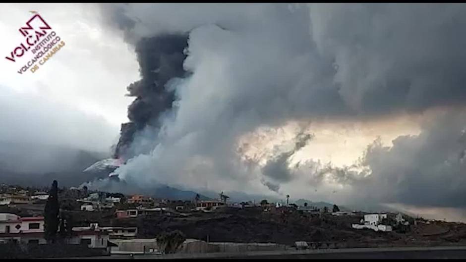 La lava en La Palma afecta ya a 891,9 hectáreas y 2.270 edificaciones