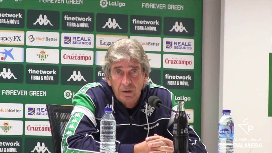 Pellegrini descarta el concurso de Bellerín en el Atlético-Betis