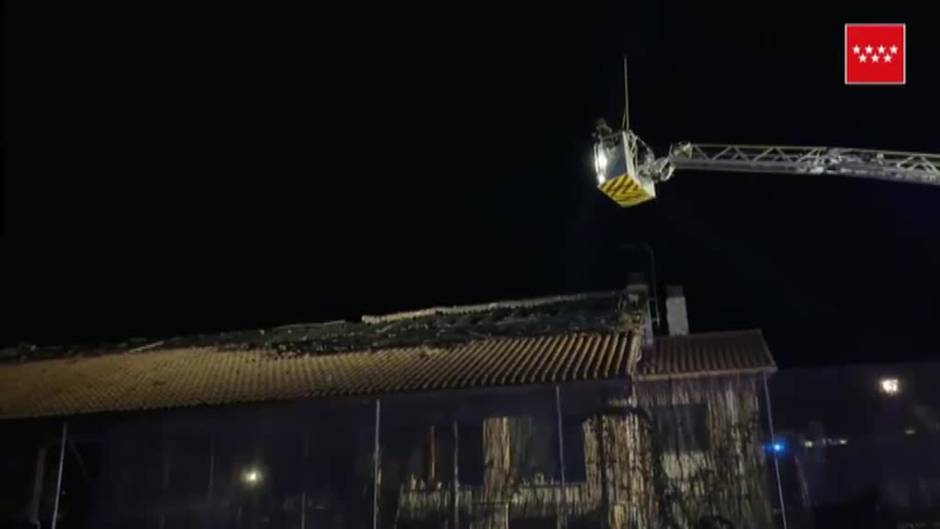 Se incendia una vivienda en Torrelaguna (Madrid)