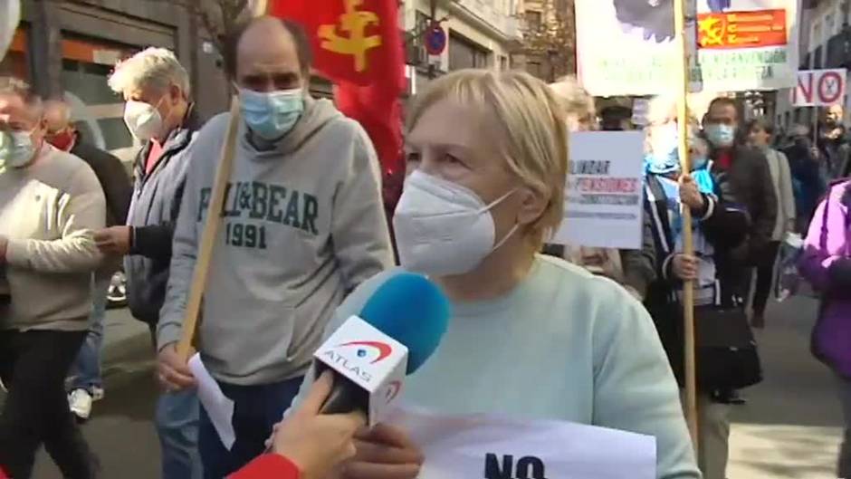 Miles de pensionistas exigen en la calle el blindaje de las pensiones en la Constitución