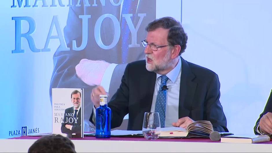 Rajoy: "El populismo es contagioso si uno no anda con cuidado"