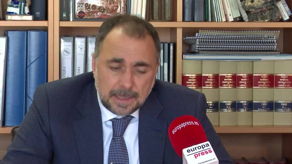 Galicia regulará que los sanitarios estén vacunados o se hagan test para atender servicios