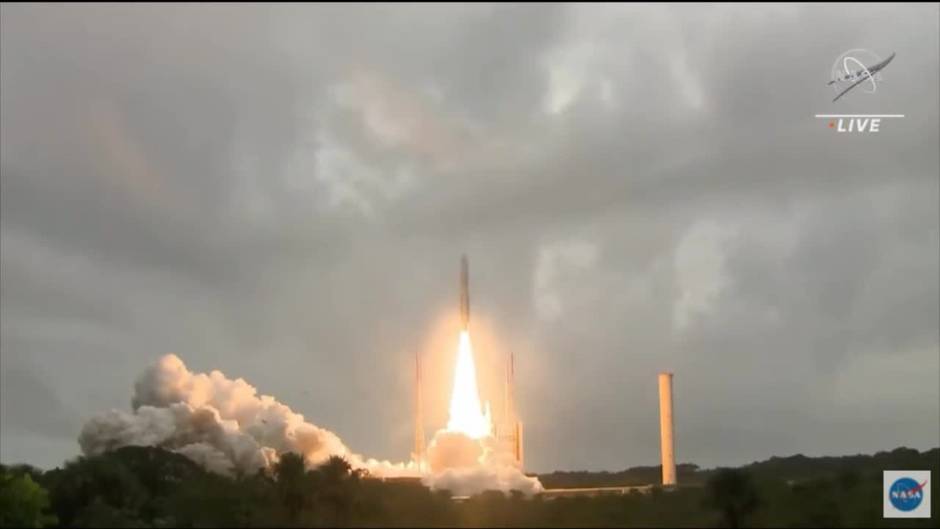 Lanzado con éxito al espacio el telescopio Webb