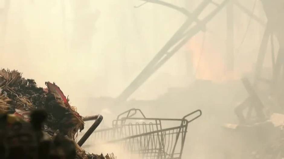 Arde un centro comercial en la ciudad nigeriana de Abuya