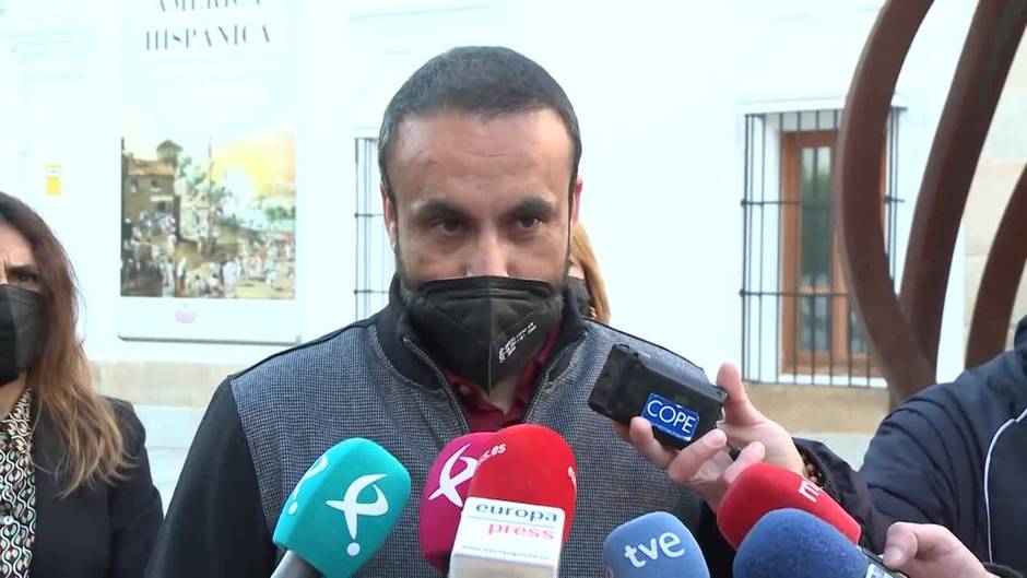 PSOE extremeño ve "adulterado" el debate sobre ganadería