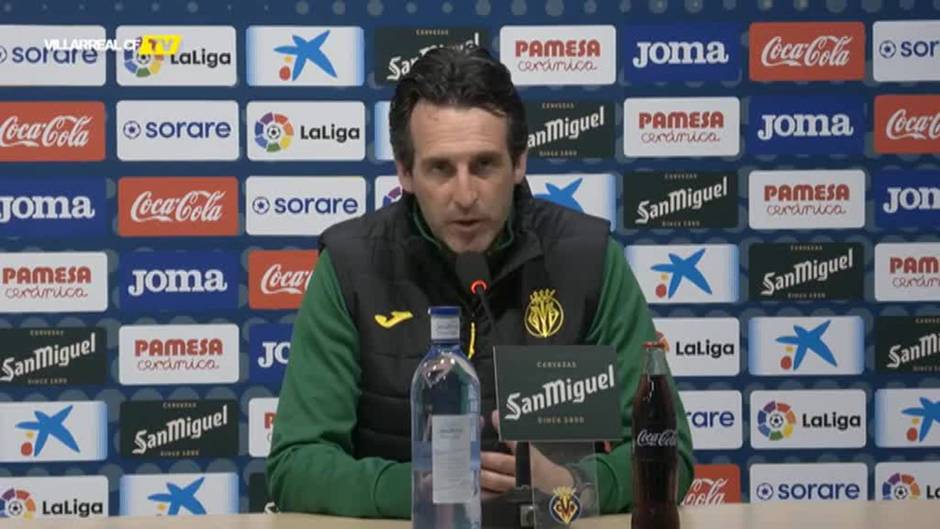 Emery: "Es un equipo muy competitivo con un entrenador que trabaja. Sus equipos tienen cara y ojos"