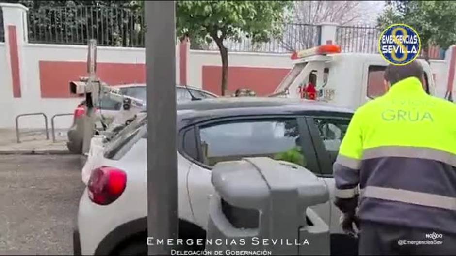 La Policía Local de Sevilla localiza el coche implicado en un accidente grave