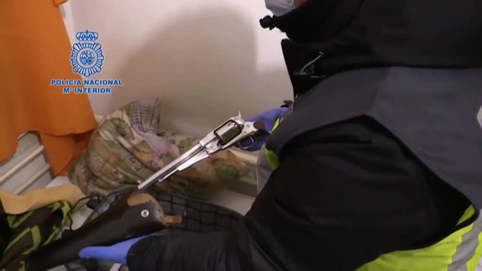 La Policía Nacional desarticula un grupo de ultraderecha que planeaban atacar a migrantes y miembros del colectivo LGTBI