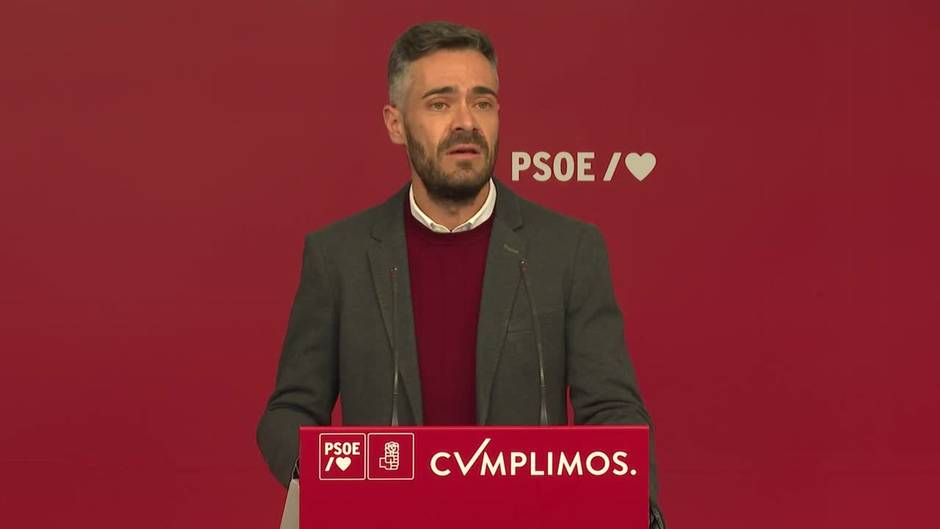 El PSOE señala que Casado es un "líder débil" al que le queda "poco" como dirigente