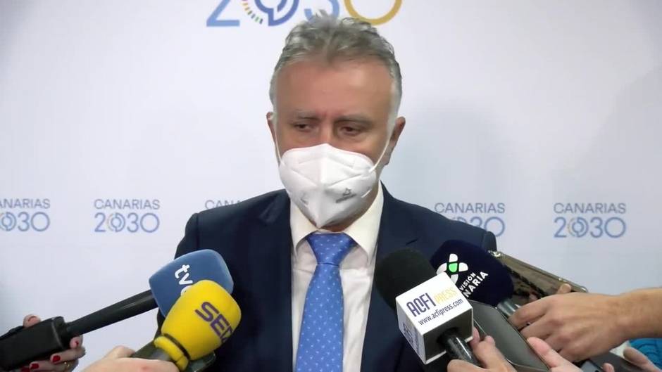 Torres anuncia el fin de las restricciones de entrada para R.U.