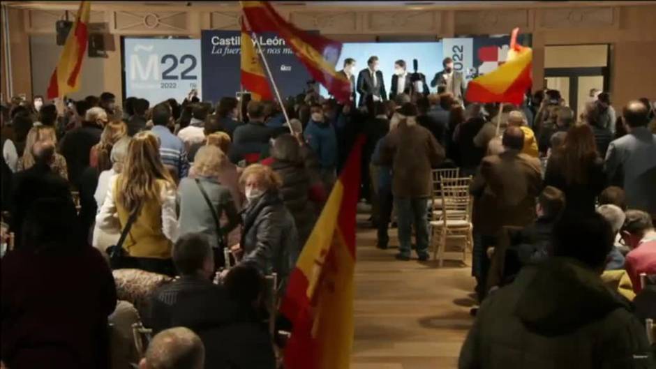 Rajoy: "El PP es el único partido moderado que está en condiciones de gobernar en Castilla y León"