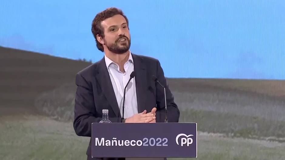 Casado cierra la campaña convencido de que Mañueco gobernará frente a las "fake news"