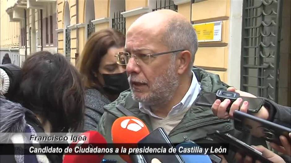 Votan los candidatos de Castilla y León en unas de las elecciones más abiertas en la historia de la comunidad