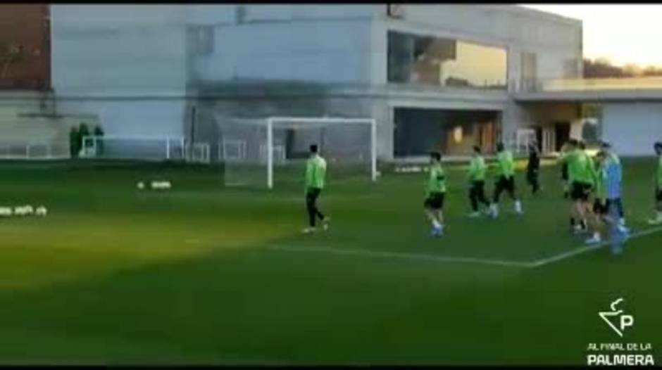 Betis: Bravo, novedad en el último entrenamiento antes de viajar a Rusia; Canales sigue aparte