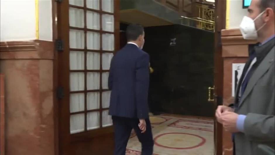 El Gobierno reprocha a Casado no haber acudido a la Fiscalía si tenía indicios de un delito