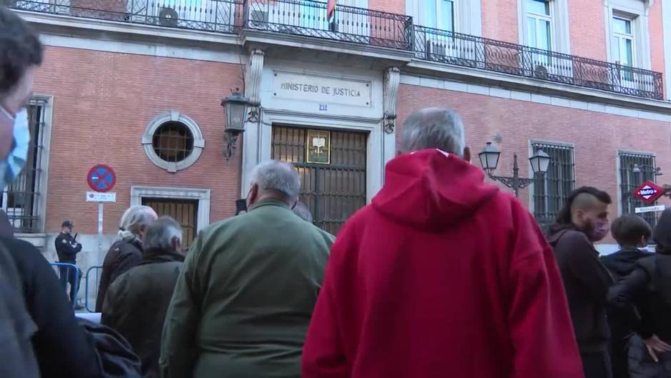 Concentración frente al Ministerio de Justicia en apoyo a Pablo Hasél