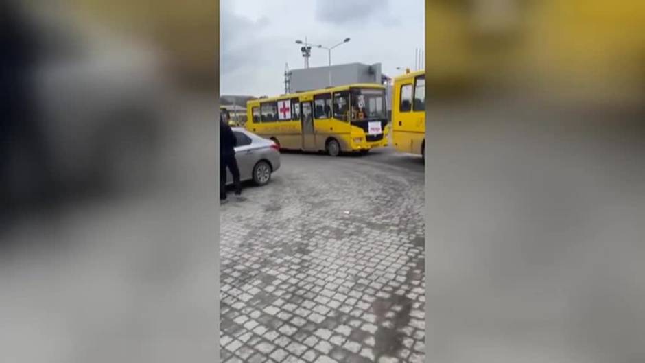 Rusia no respeta el corredor humanitario en Mariúpol, ciudad clave con puerto