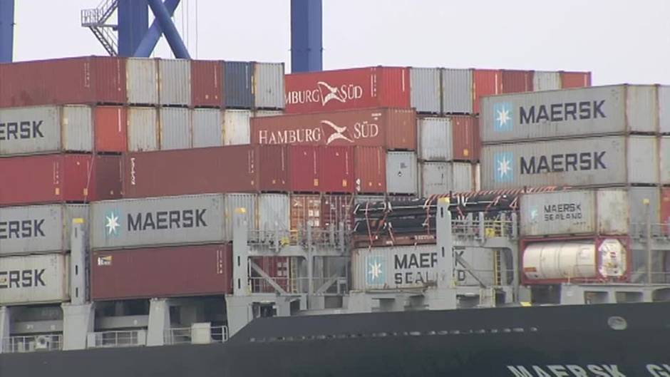 Atasco de contenedores en el puerto de Valencia