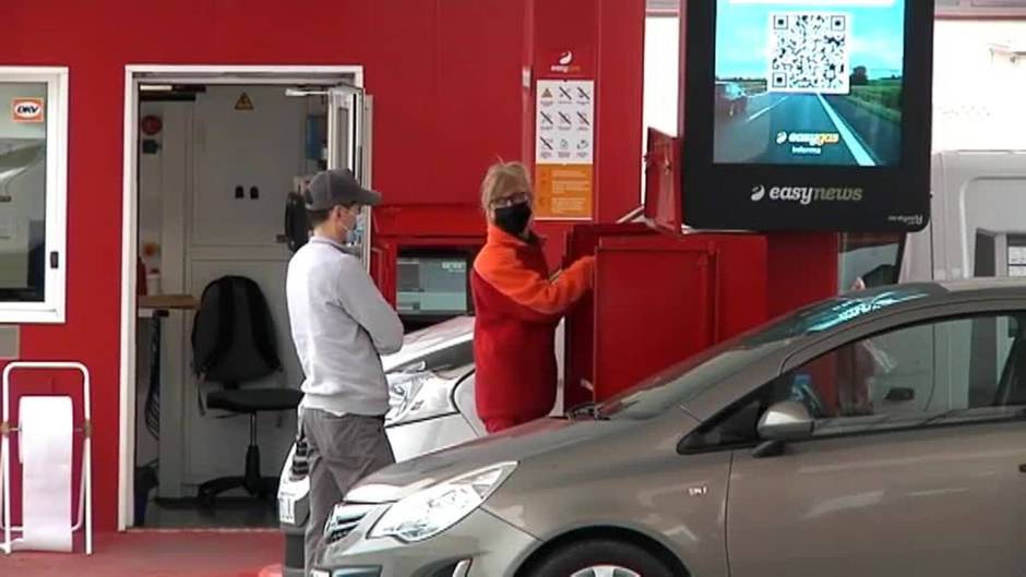 Propietarios de pequeñas gasolineras están preocupados por el adelanto de los veinte céntimos de descuento