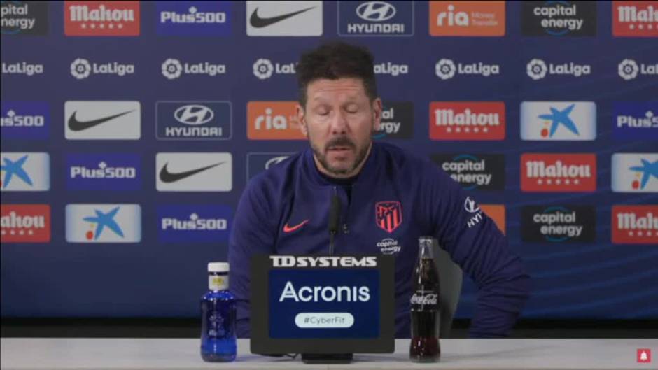 Simeone pasa de las críticas: "No opino de lo que opinan los demás"