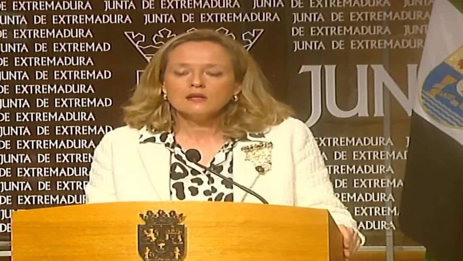 Calviño: "PP tenía claro que iba a gobernar con Vox" en CyL