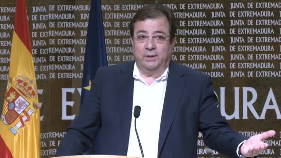 Fernández Vara: "La democracia se construye también sobre el respeto de las minorías"