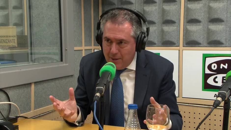 Espadas avanza una "gran renovación" en las listas del PSOE-A para las andaluzas