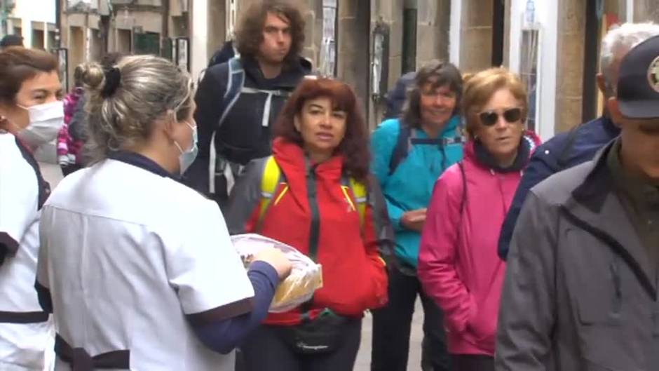 La mitad de la población española ha tenido COVID