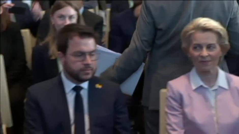 Frío encuentro entre Sánchez y Aragonès