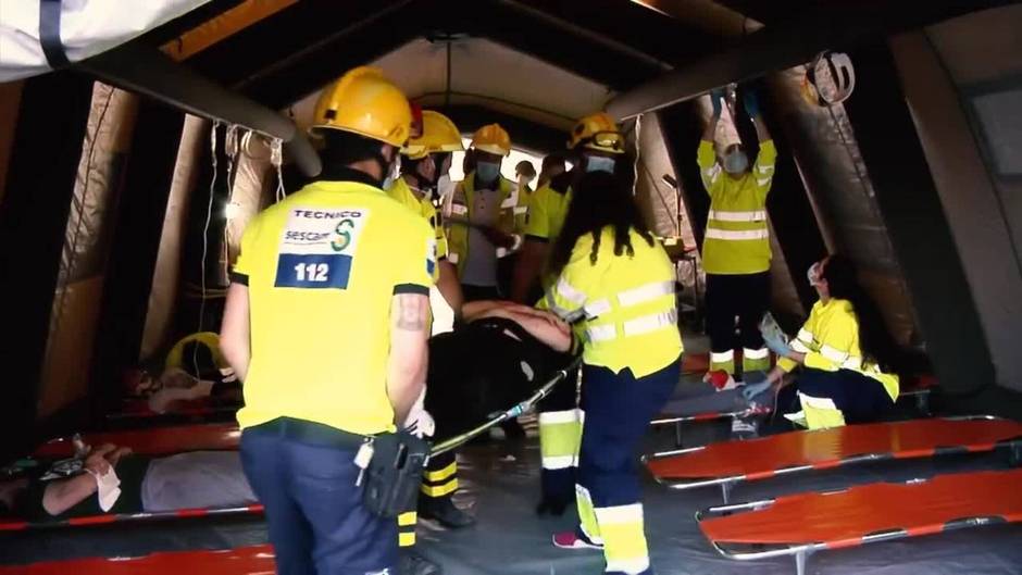 Más de 200 efectivos ensayan un simulacro de incendio en Catedral de Cuenca