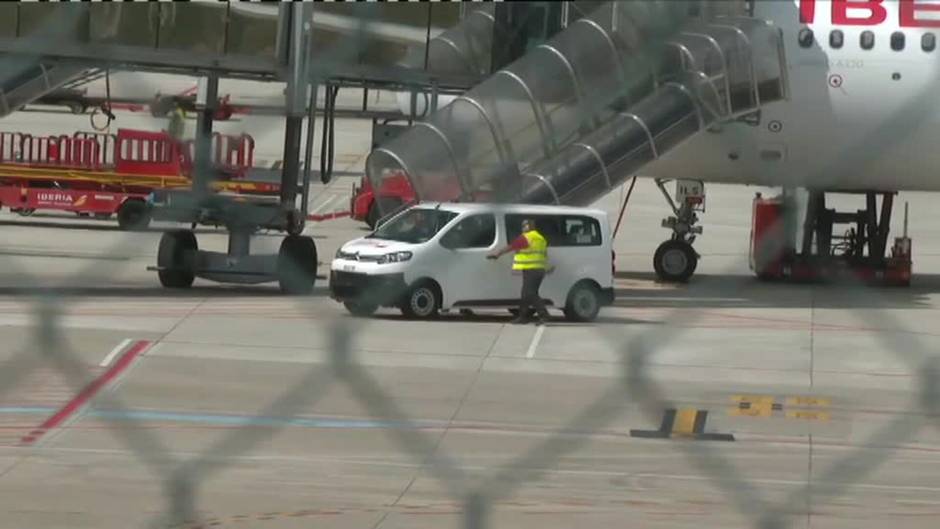 La infanta Elena ya está en Vigo para recibir a su padre