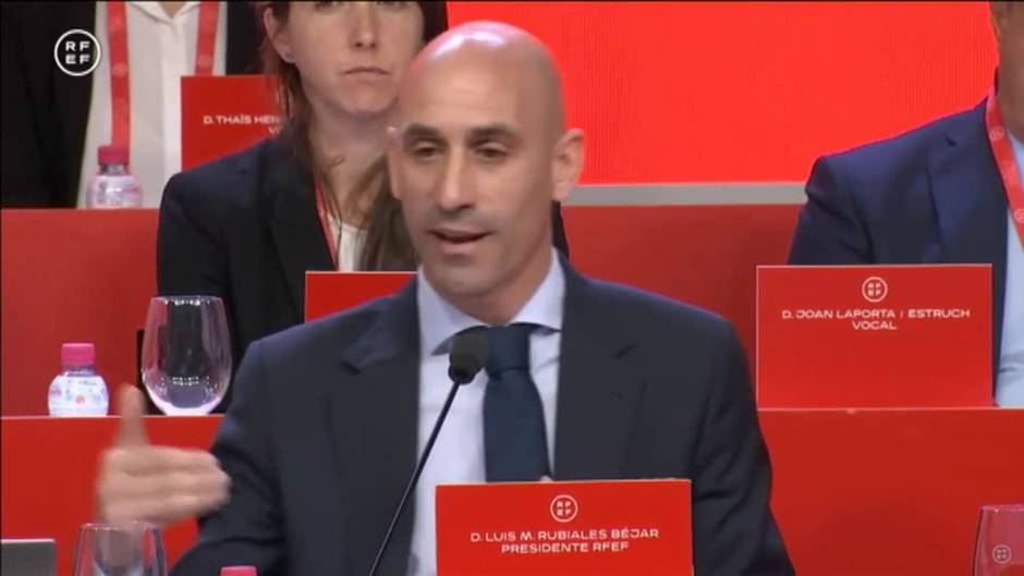 Rubiales: "Puedo defender mi gestión, pero las falsedades no puedo"