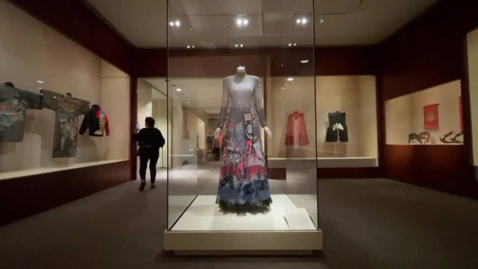 El Museo Metropolitano de Arte de Nueva York acoge una exposición sobre la transformación de la moda del kimono en Japón