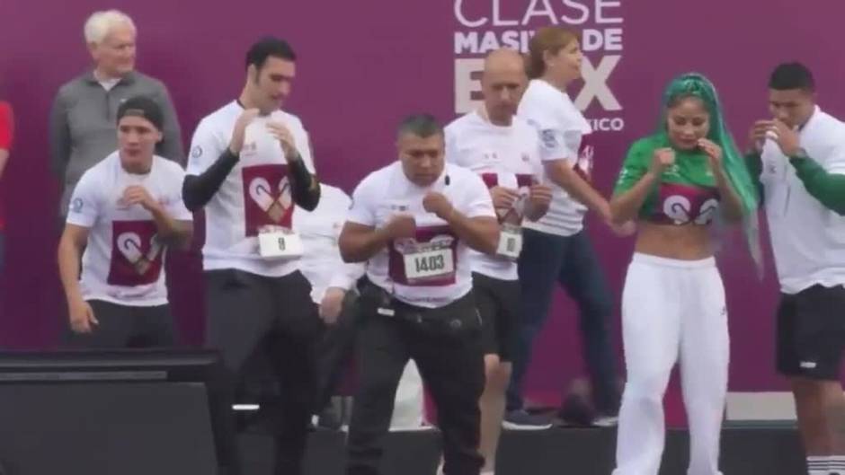 Ciudad de México consigue el Récord Guinness a la clase de boxeo más grande del mundo