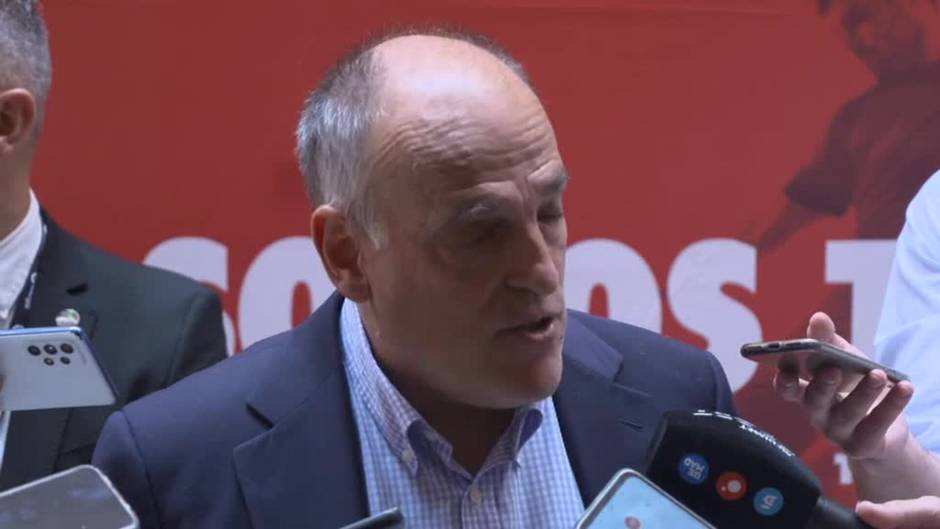 Tebas reclama la dimisión de Rubiales tras denunciar la "corrupción" de la RFEF