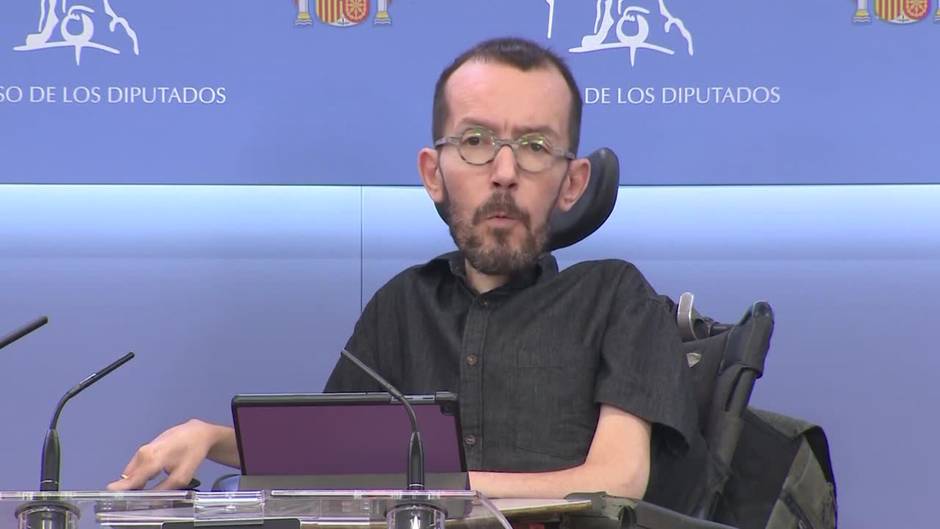 Podemos acusa al PP de cuestionar la democracia con su postura sobre Indra