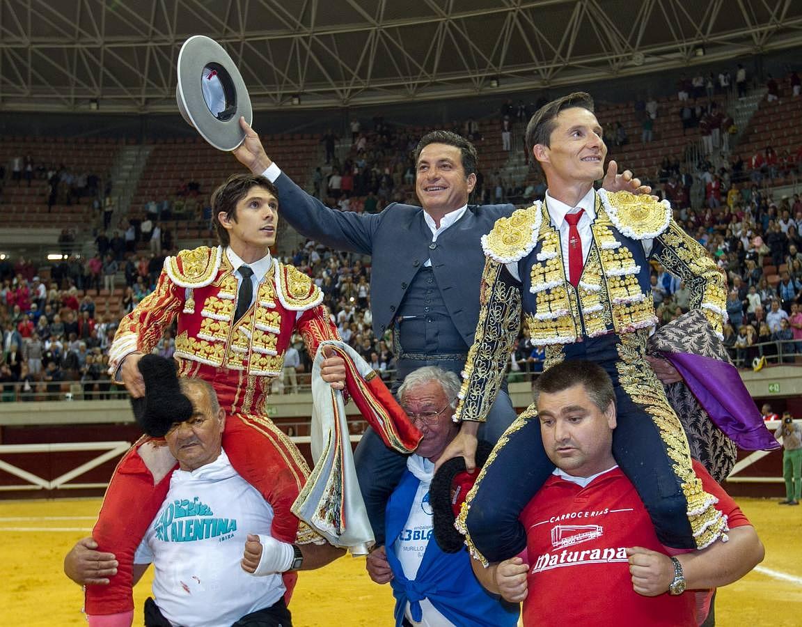 La temporada fantástica de Sebastián Castella, con cumbre en Madrid, foto a foto