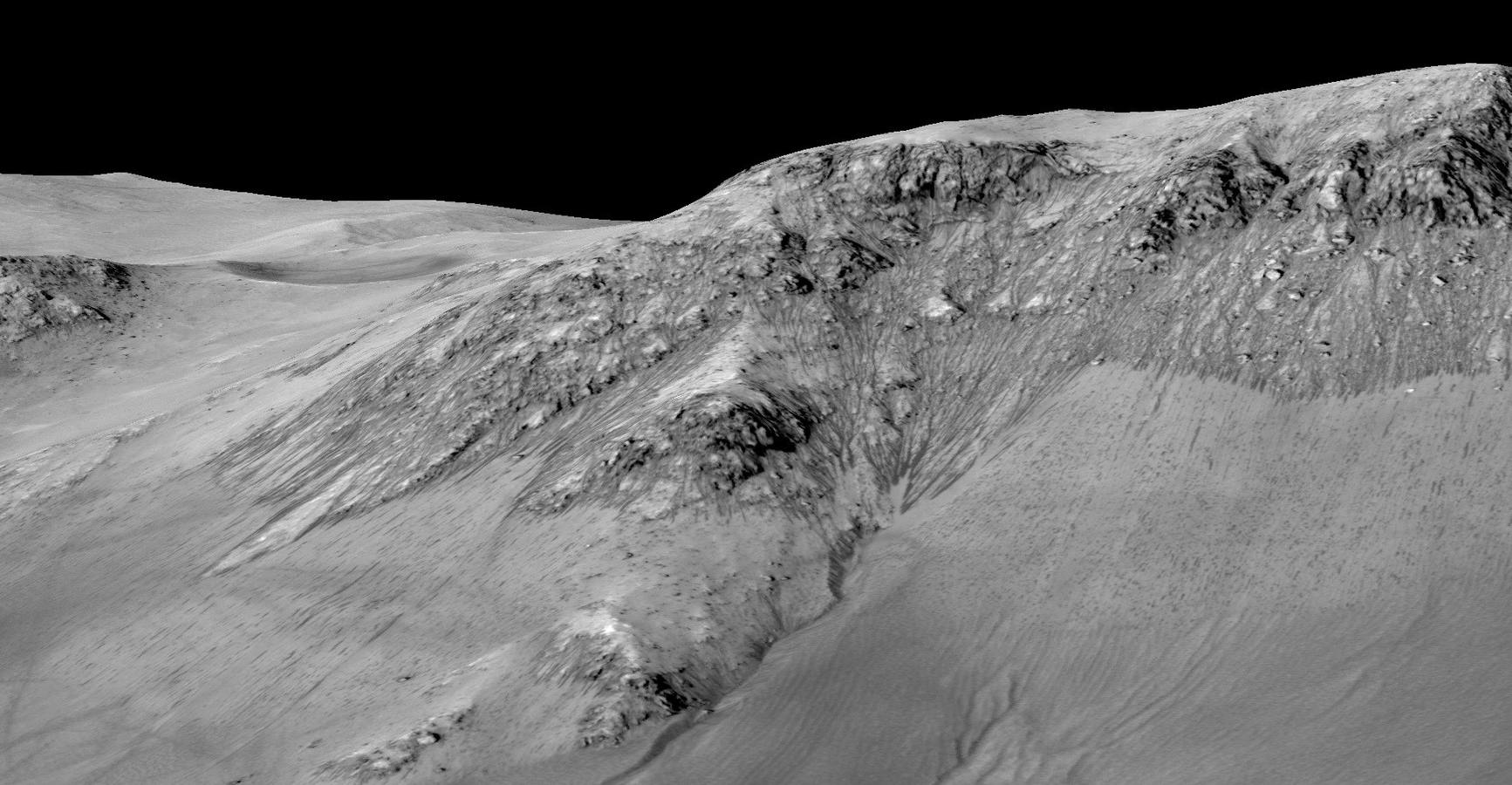 Recientemente, los científicos detectaron sal hidratada en las laderas del cráter Horowitz, corroborando su hipótesis original de que las rayas han sido formadas por agua líquida. 