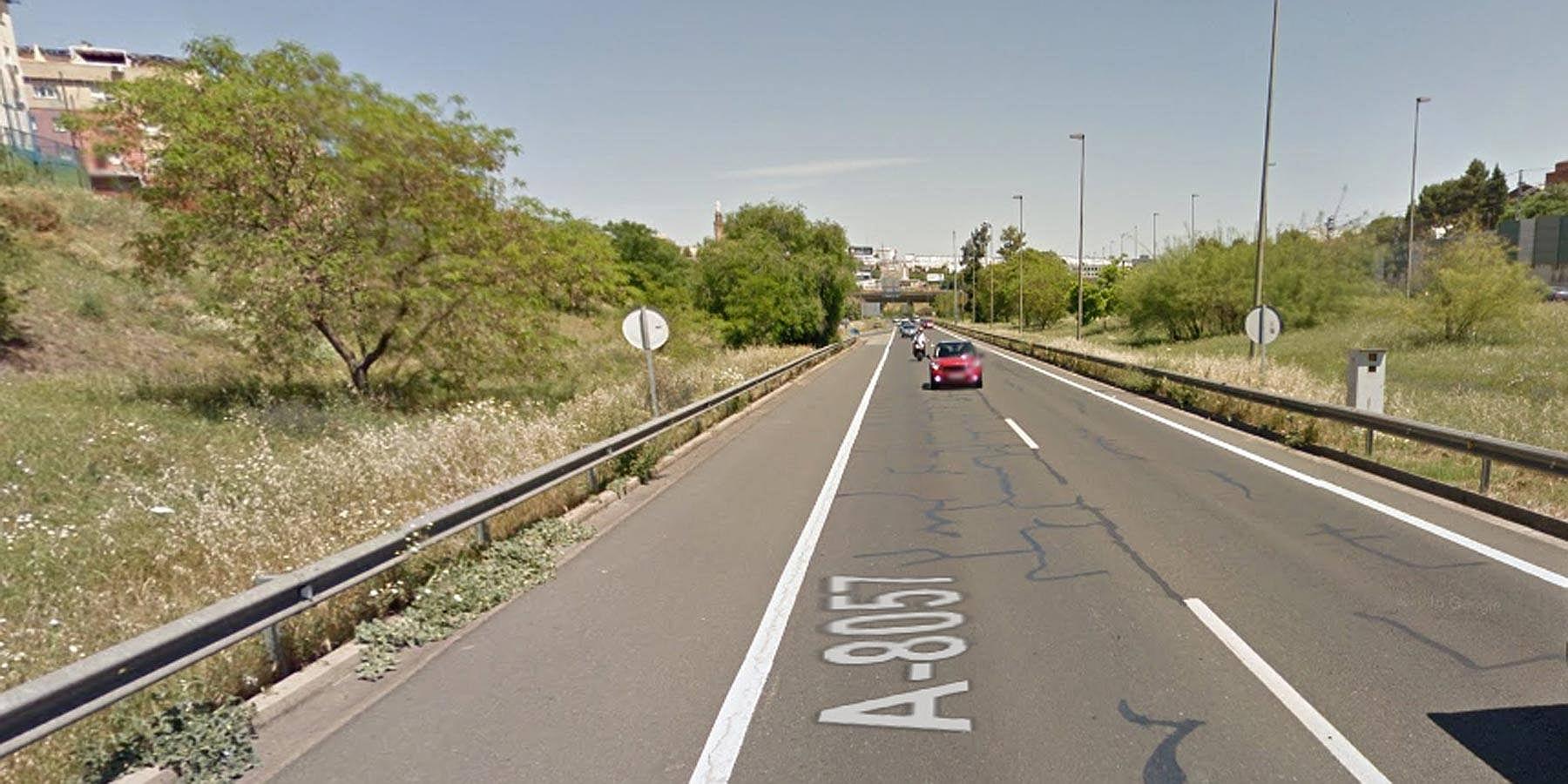 A-8057, en el kilómetro 0,460. Esta en la carretera a San Juan de Aznalfarache y solo notificó 224 multas en todo el año pasado