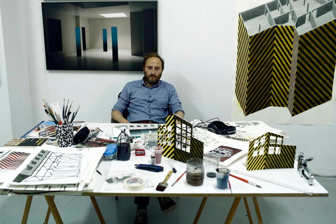 Saro es el «decano» en Nave Oporto. 