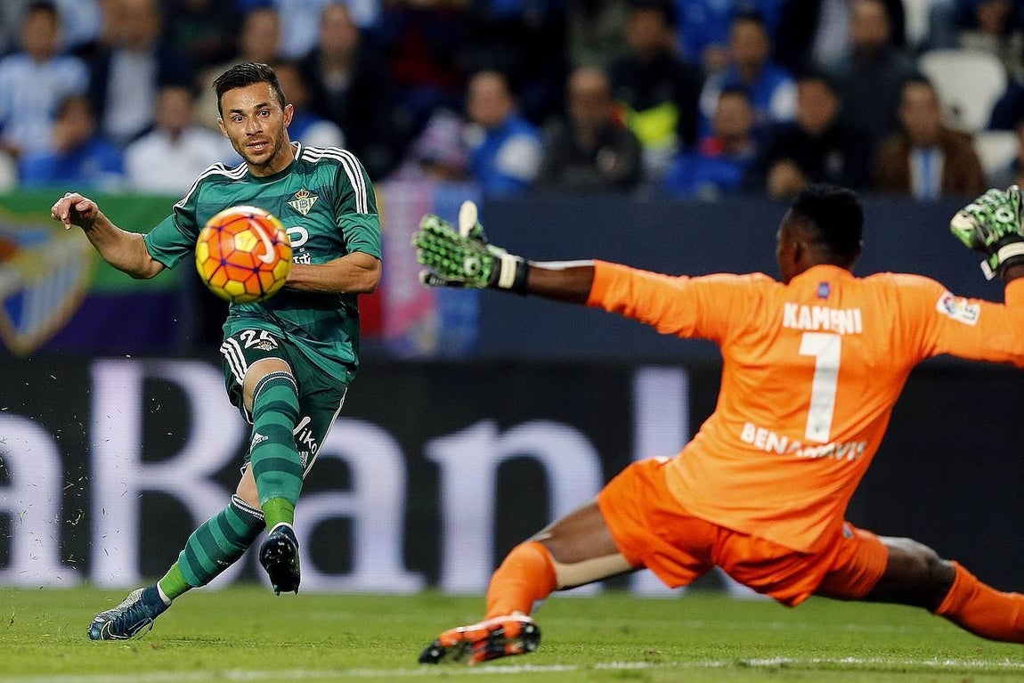 Las mejores imágenes del Málaga CF - Real Betis