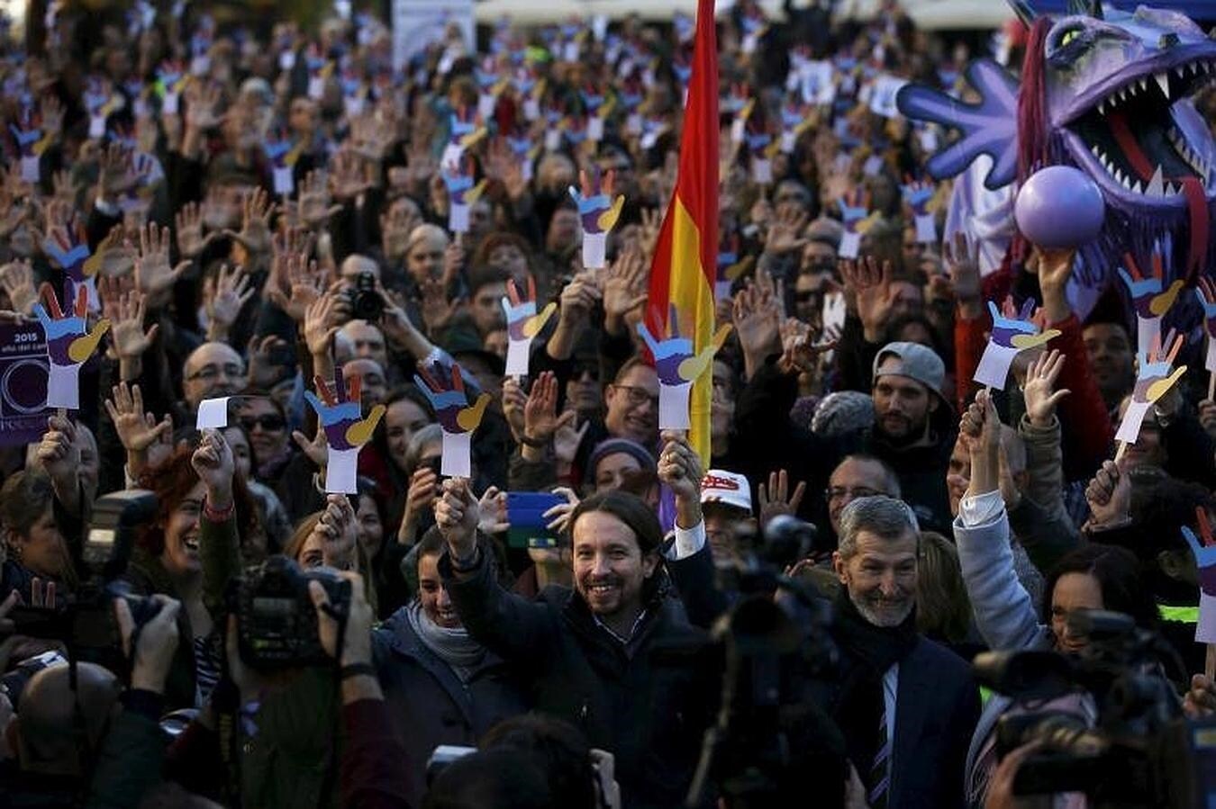 Pablo Iglesias participa en un acto organizado por Podemos en varias ciudades del país para conmemorar el 37 aniversario de la Constitución española de 1978 