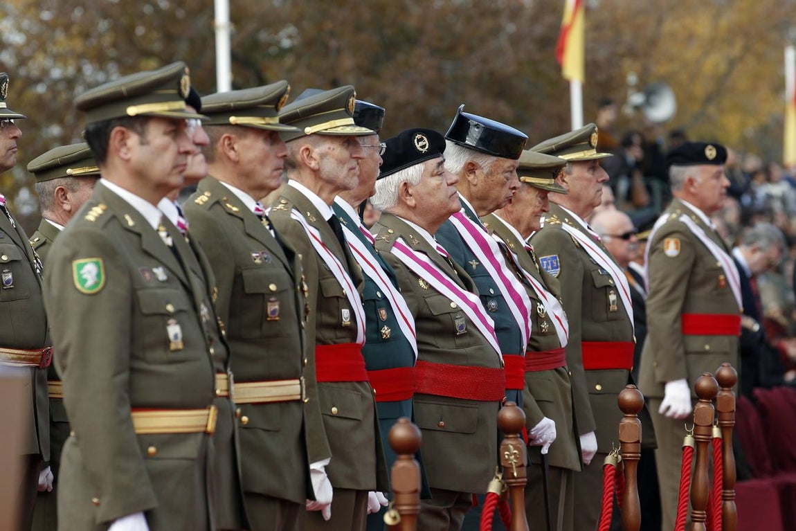 El desfile militar de la Brimz X por la Inmaculada, en imágenes