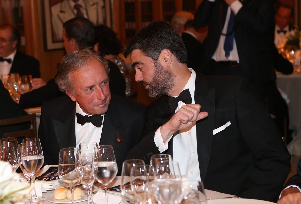 Las imágenes más relevantes de unos concurridos premios Mariano de Cavia. 