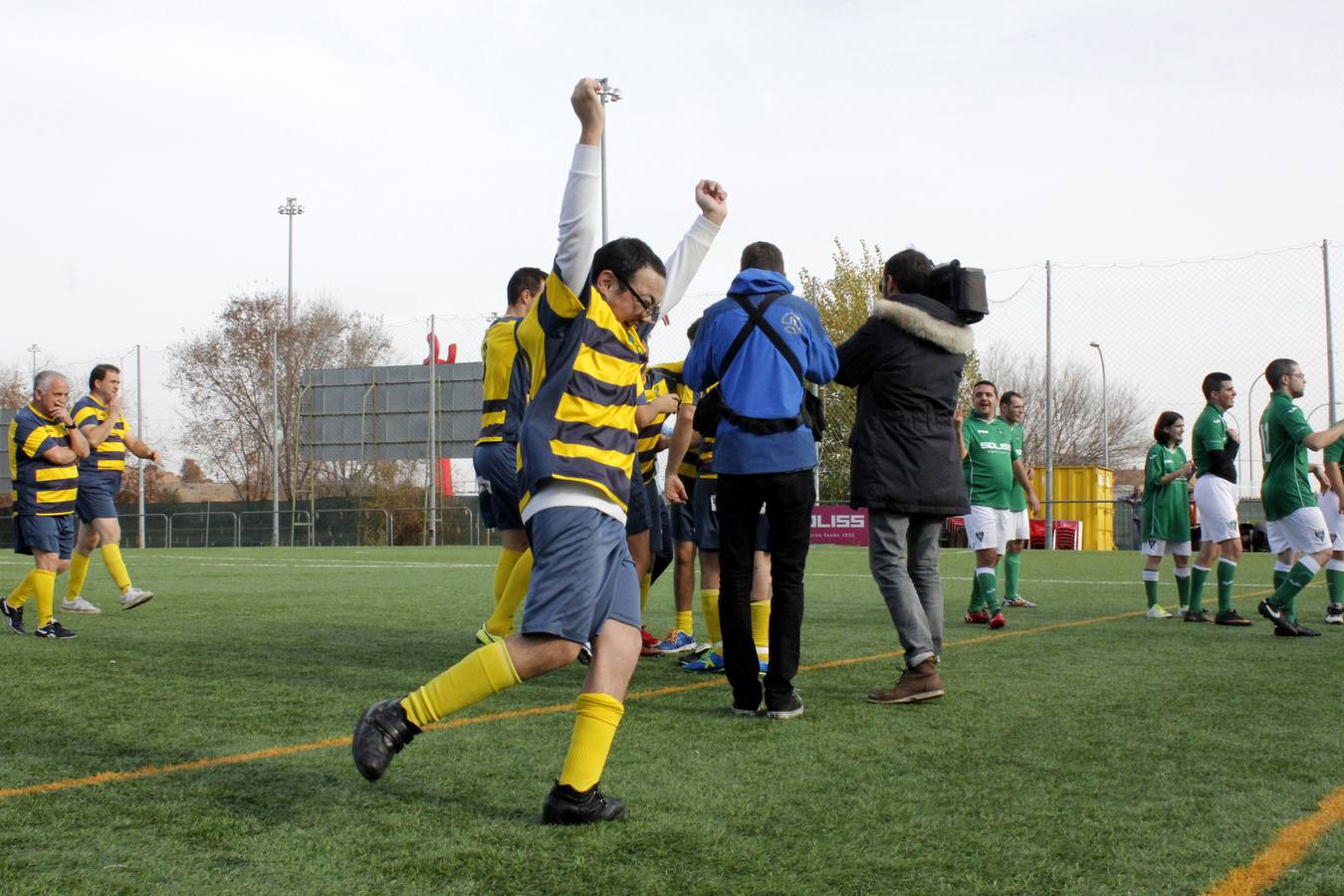 Encuentro solidario de fútbol