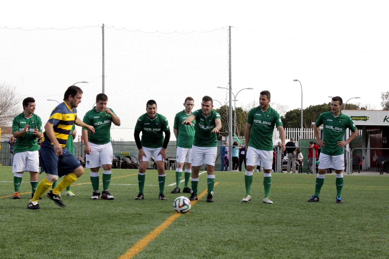 Encuentro solidario de fútbol