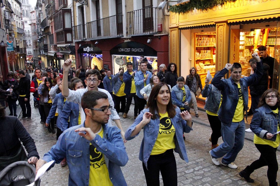 El «FlashMob» del Movimiento Diversitas, en imágenes